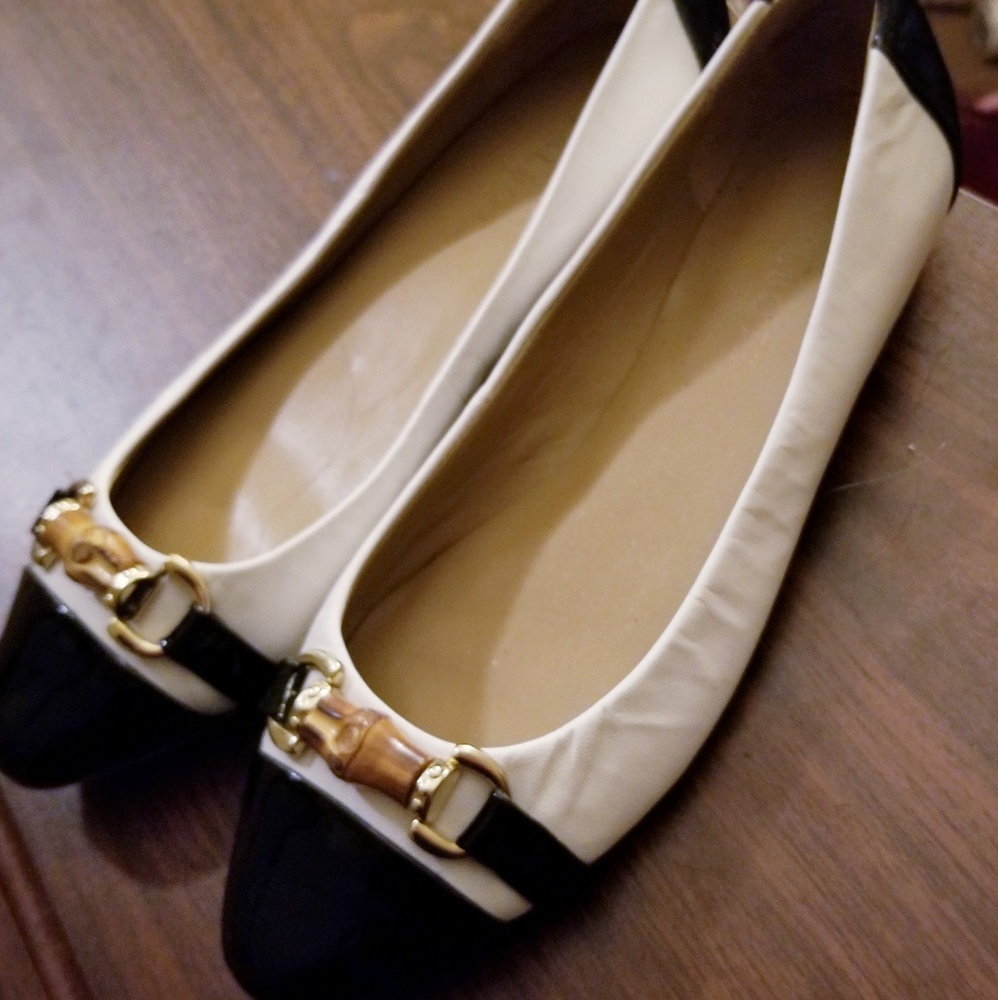 Talbots flats - Picture 2 of 3